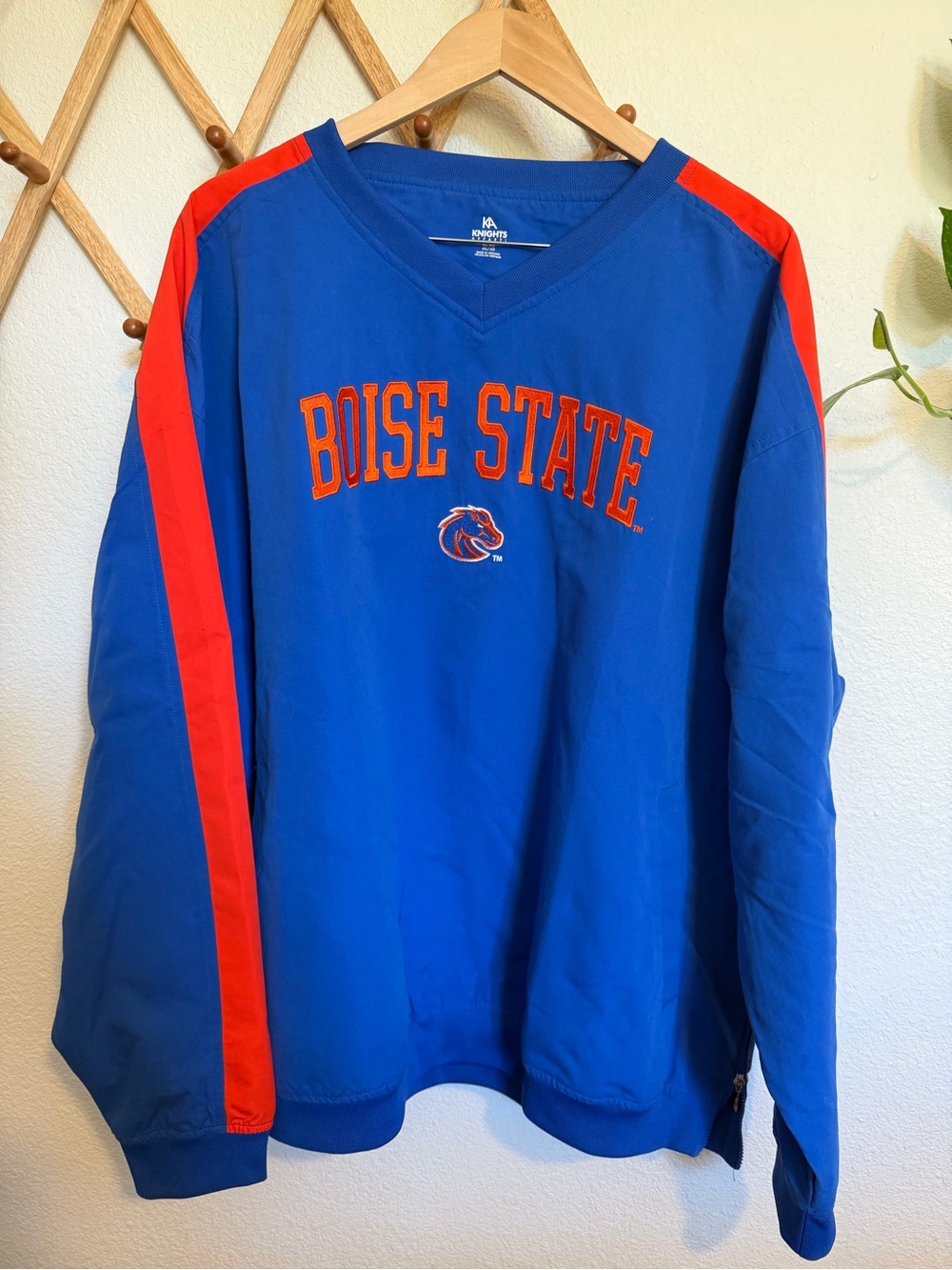 Retro Boise State Broncos Blue and Orange Crew Windbreaker